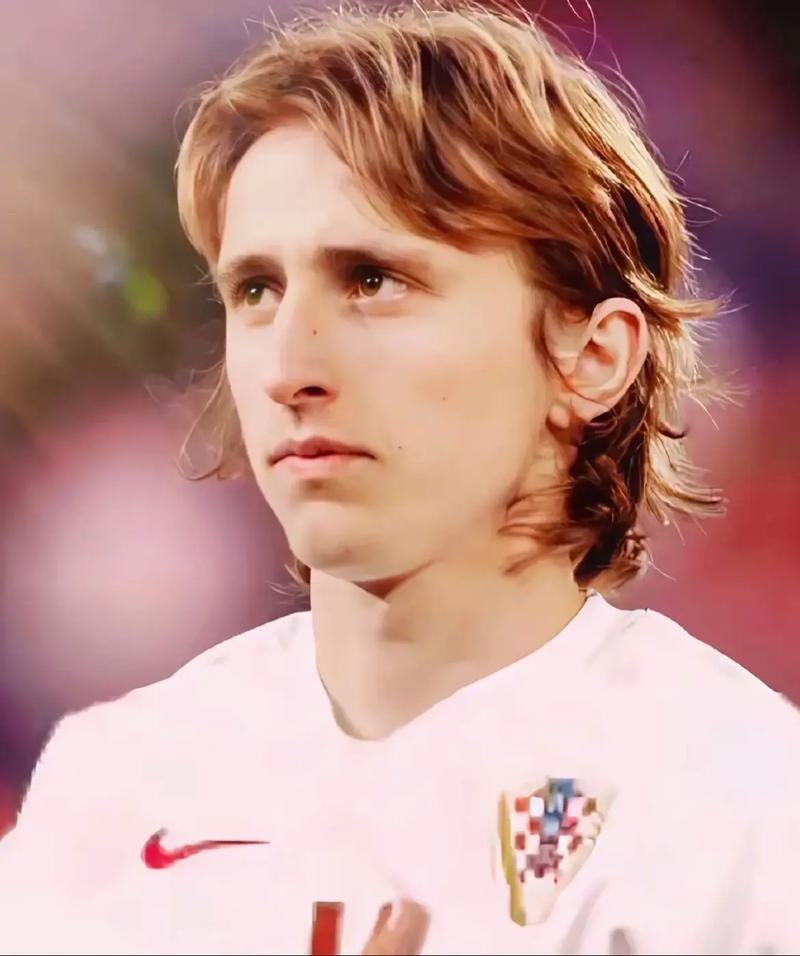 樊振东状态爆发 一夜击败2位世界冠军 德国杯决赛大胜