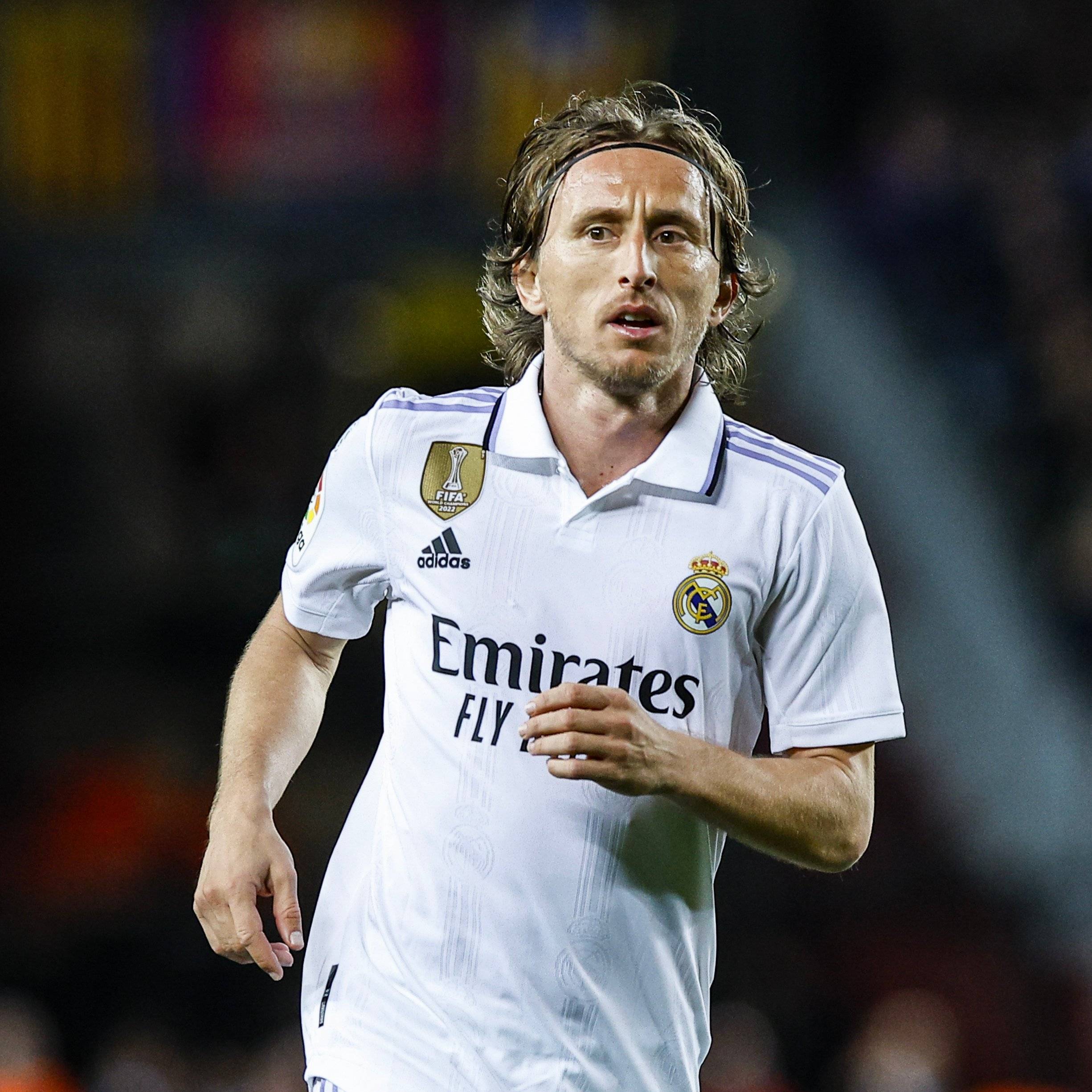 翘臀修女姐姐！《艾尔登法环：黑夜君临》DLC角色PV：送葬者