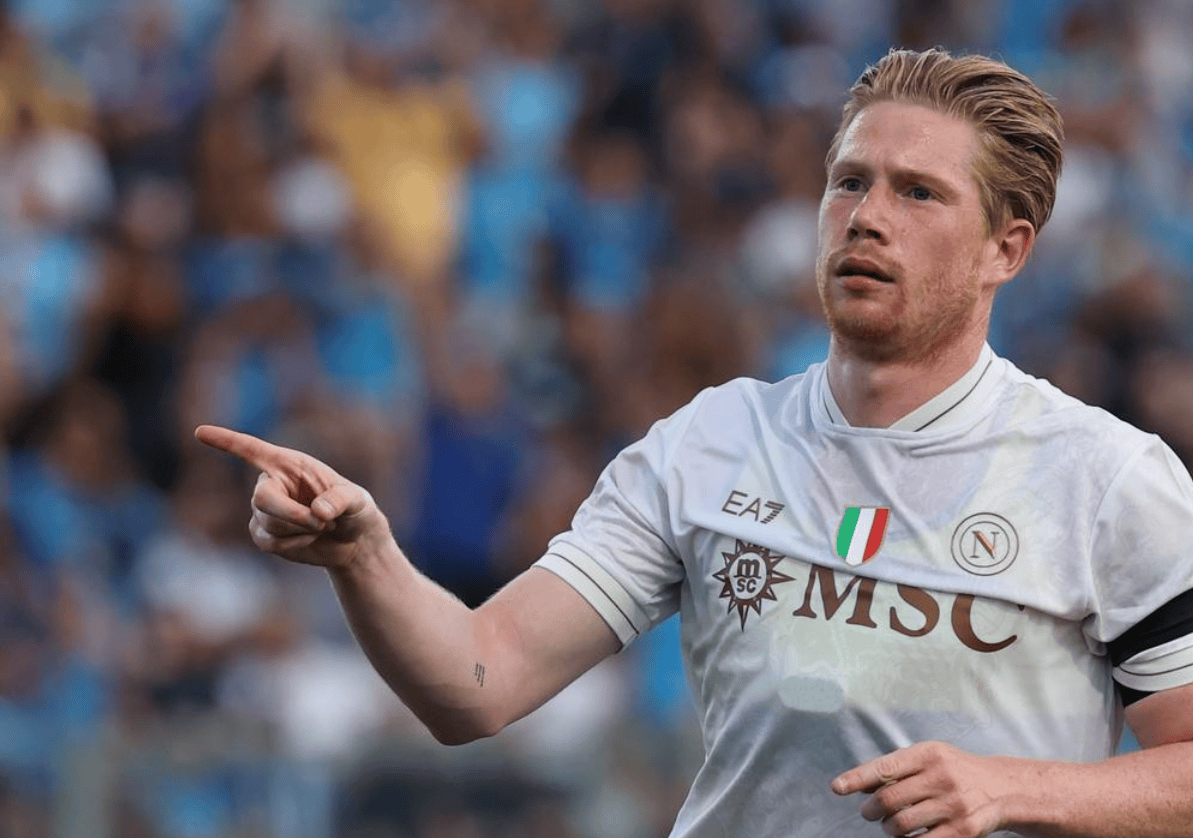 比朔夫：更喜欢踢左后卫还是中场？都喜欢