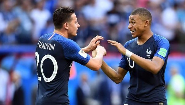 王励勤叫苦！透露国乒困境，樊振东回应是否留洋，为回归提供可能